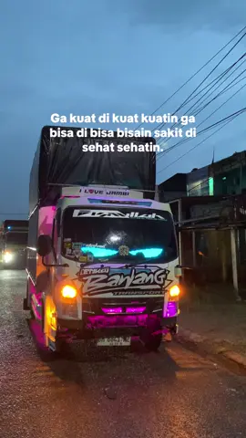 🙇‍♂️ #truckmaniaindonesia #truestory #storytruck #fyppppp #giganesia🇮🇩 