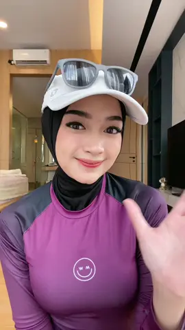 Tutorial hijab stay buat lari. Save ya cantik🫶🏻 bergonya favorit aku dari @Kalishaofficial  #tutorialhijab #tutorialhijabolahraga #tutorialhijablari #bergojersey #bergoantimelorot #bergokalisha #kalishahijab #hijablari #Running #runners #ootdhijabolahraga 