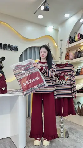 #TikTokAwardsVN #xuhuongtiktok #trending #thoitrangnu #moingaymotoutfit 