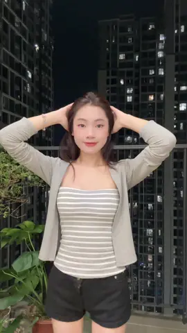 mua đc cáu áo mà mê quá #xh #fybシ 