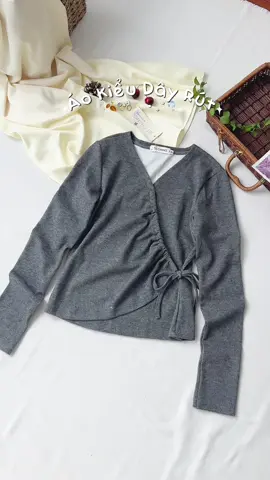 Tôn dáng đơn giản mà xinh xỉu ✨🌷#outfit #aokieuhottrend #aoxinh #outfit 
