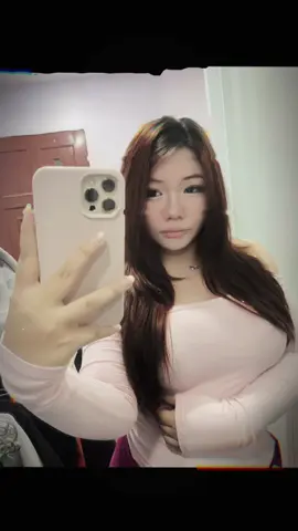 iu màu hồng #fyp 