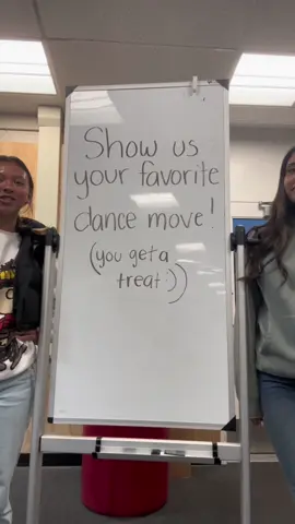 Today’s prompt of the day : Show us your favorite dance move !🕺🪩 #ASB #67 #fyp #balers #dance 