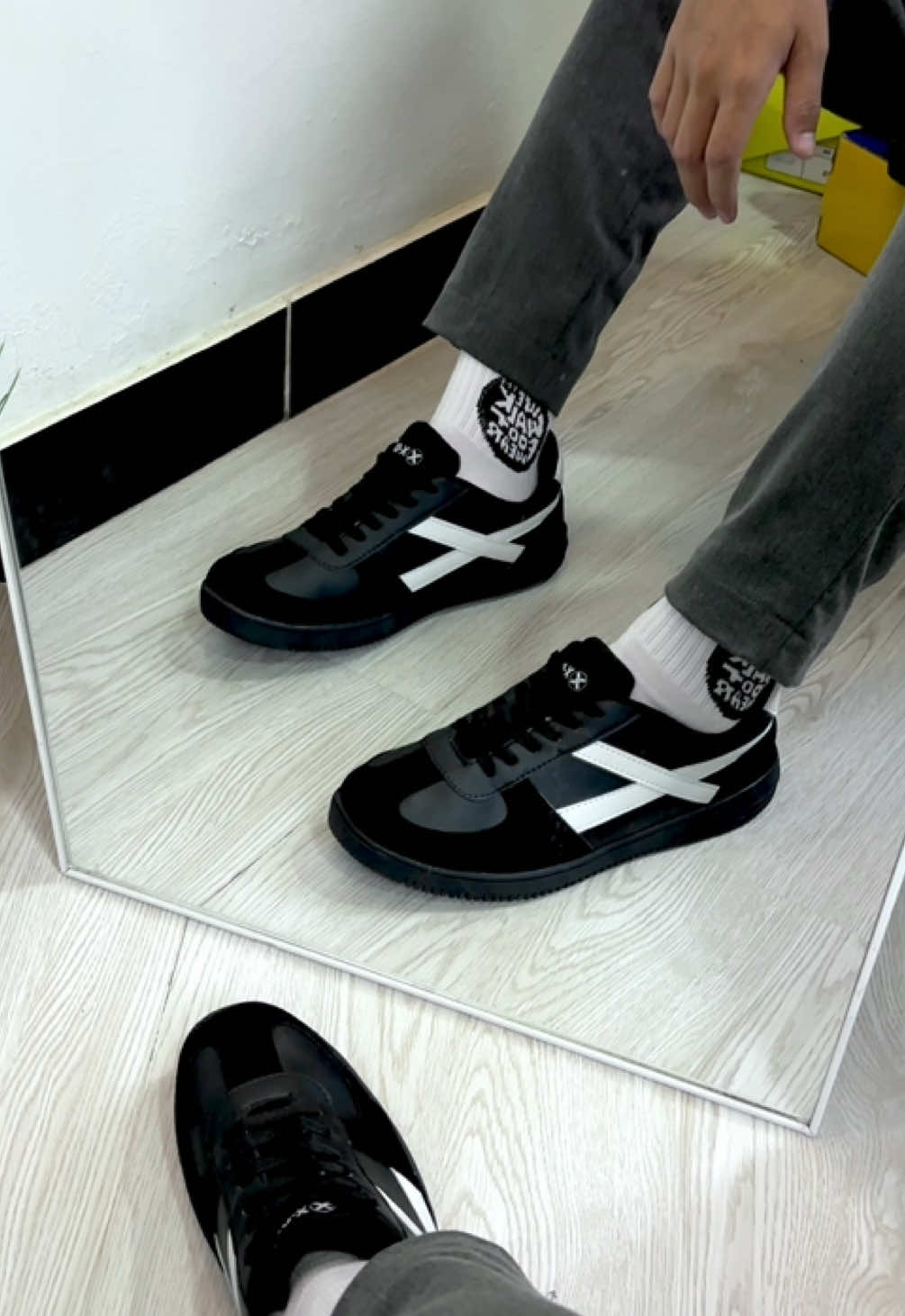 Sepatu casual X one🔥 #sepatusneakers #sepatulokal #sepatuxone #sepatucasual 
