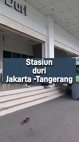 stasiun duri jakarta | menuju ke tangerang @kai121_ 