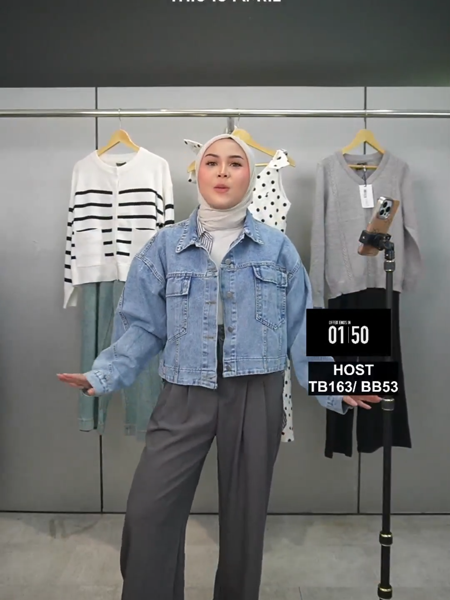 Mau harga spesial? Yuk join live kita setiap hari!! Ada banyak voucher & cashback lohh🔥 #thisisapril #livehighlights #outfitinspo #outfitcheck #promo