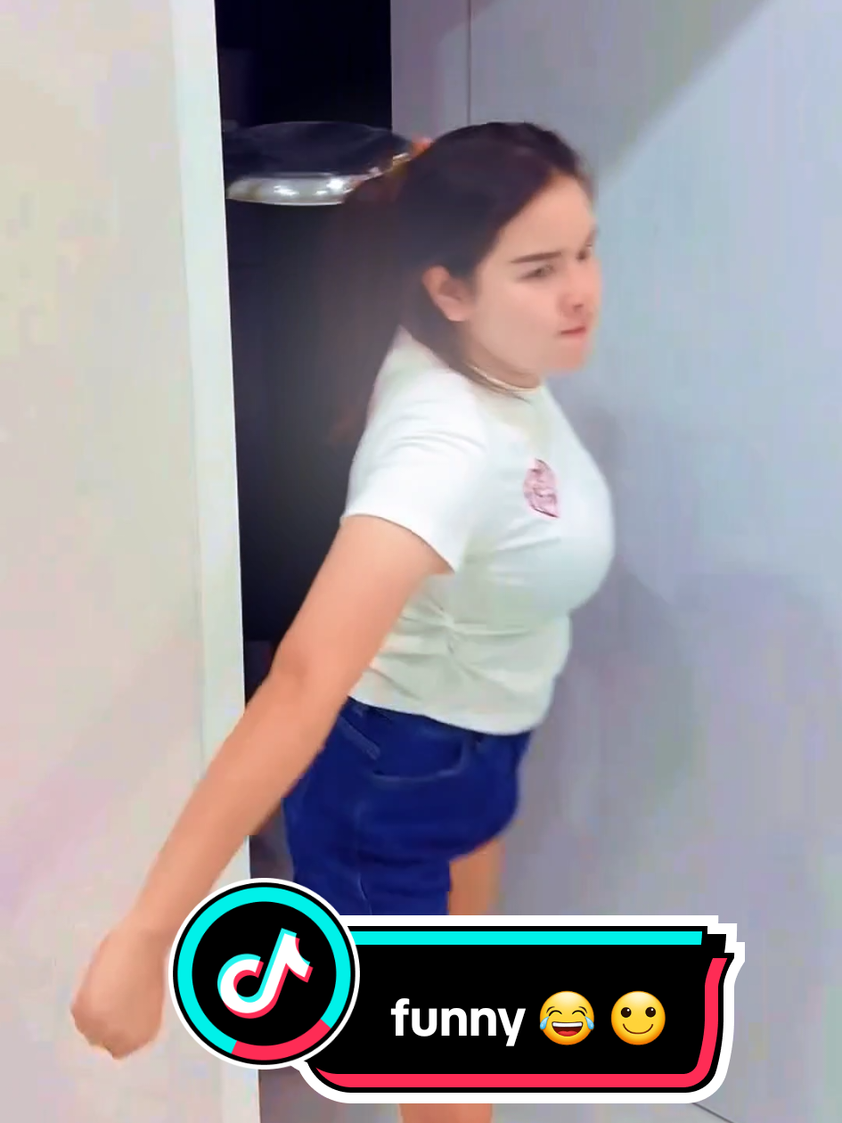 usa funny prank video 😅😅 #funnyvideos😂 #funnyy #viral #foryoupage     #creatorsearchinsights 
