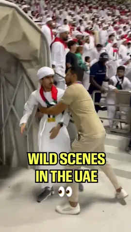 Emirati fans running riot… 😬 ⚽ UAE fans have stormed the pitch after Qatar went up 2-0 in a crucial World Cup Qualifying match. Qatar eventually won 2-1 in Doha and qualified for the 2026 World Cup. ( 📷 : @ TheAsianGame on X#fans #worldcup #UAE #fyp #espn