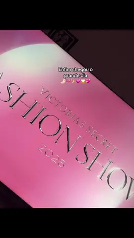 #foryoupage #victoriassecretfashionshow #victoriassecret #fyppppppppppppppppppppppp #fashion 