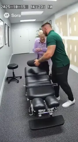 #fyp #ai #sora2 #chiropractor 