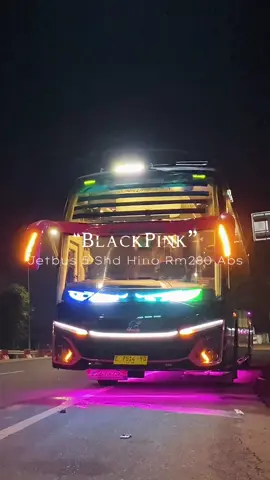 clean look 👀 #tunggaljayatransport #blakpinkofficial #xybca #planetbus #fyp  @TUNGGAL JAYA @Fadyourbae @Sunkenreign 