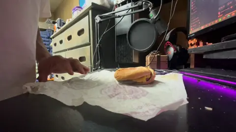 McDonald’s instant wrapping comp  #mcdonalds #fastfood #employed