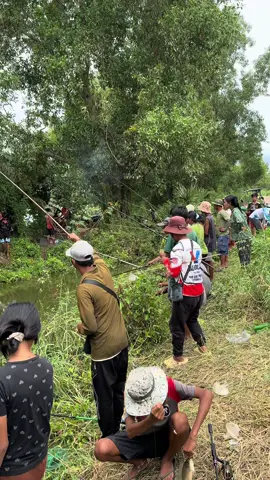 ស្ទួចត្រី 2025😂😆#tiktok #fyp #foryourpages #siemreapcambodia🇰🇭 #justforfun 