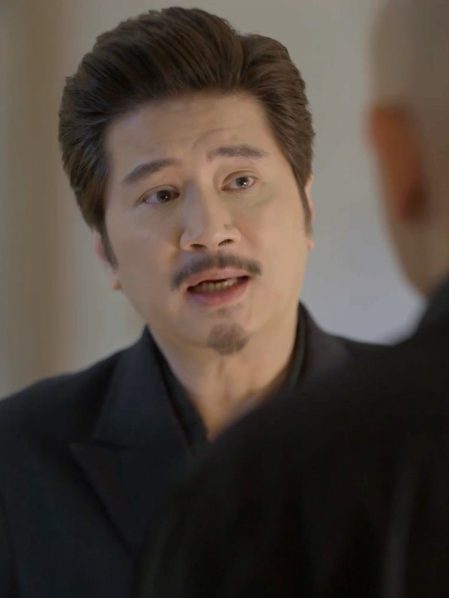 Tutuparin ni Totoy ang pangako niya kay Kapt. Alan na ibabalik ang dating sigla ng Pook Paraiso, samantalang mabubunyag naman ang plano ni Dustin laban kina Dwayne, Ruby, at ang mga Castillo. Mula sa obra ni Carlo J. Caparas, na binigyang buhay ni Da King Fernando Poe, Jr., ngayon ay si Kiko Estrada naman ang bibida bilang tagapagligtas! Abangan ang #TOTOYBATO mula Lunes hanggang Biyernes, 7:15PM sa #PrimetimePrimeraTV5 #TotoyBatoTV5 #KikoEstrada #TBCaughtInTheAct