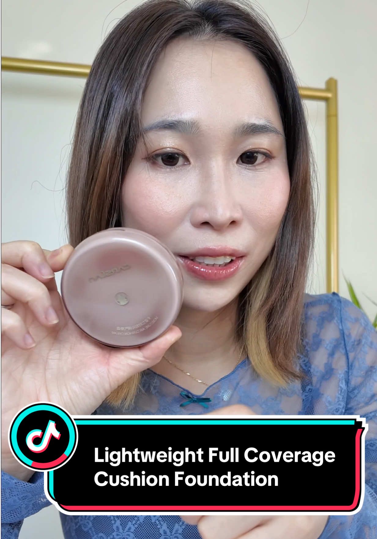 I just discovered this amazing air cushion foundation from Carslan, and I'm so impressed. It gives me such a lightweight, semi-matte finish with buildable, medium-to-full coverage that lasts all day. I love that it controls oil without feeling dry, and it even comes with a refill. This has quickly become my go-to for a flawless, long-lasting look. I highly recommend giving it a try. #tiktokshopcreatorpicks #glassskin #glowingskin #viralmakeup #falldealsforyou 