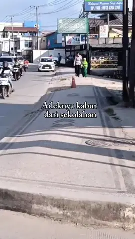 -Melayani,mengayomi dan melindungi masyarakat- . . . @listyosigitprabowo @divisihumaspolri @kapolda.kaltim @poldakaltim @spripim.kaltim @polisi_indonesia #HumasPolri #Poldakaltim #PolresKutim #PolriPresisi #TulusMelayani