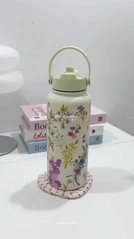 i'm so inloveee with my new tumbler! 🥹💖 it's so pretty!!! 💐 #tumbler #insulatedtumbler #waterbottle #modofotumbler #tumblers @MODOFO Official Philippines 