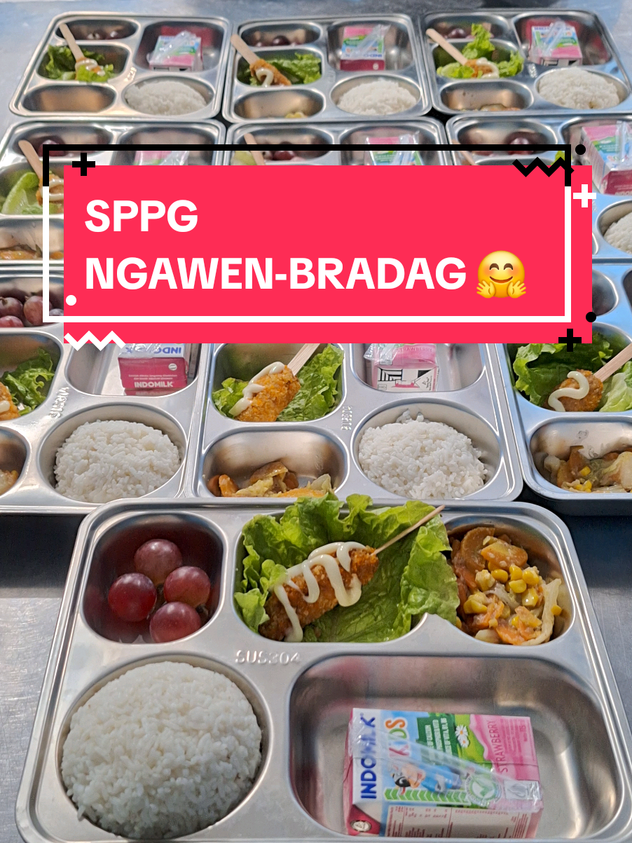 Menu hari ini ya teman teman🤗 - Nasi - Kaki Naga  - Tumis ( Jagung, Wortel, Sawi Putih, dan Selada) - Susu - Buah Anggur 📍SPPG NGAWEN-BRADAG #mbg #sppg #BGN  #badangizinasional  #sppgngawen 