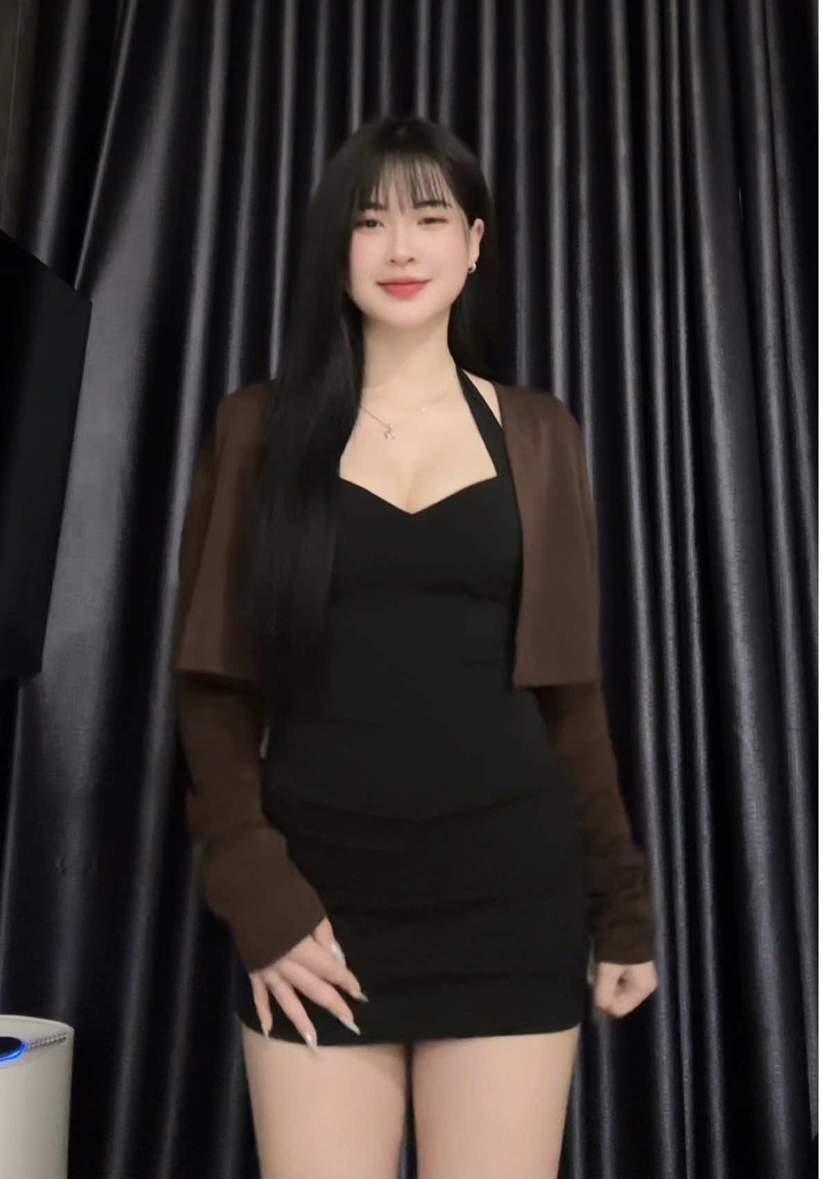 chỉnh cái vòng cổ coaii 🤬 (có bảo hộ nha toptop oii)
