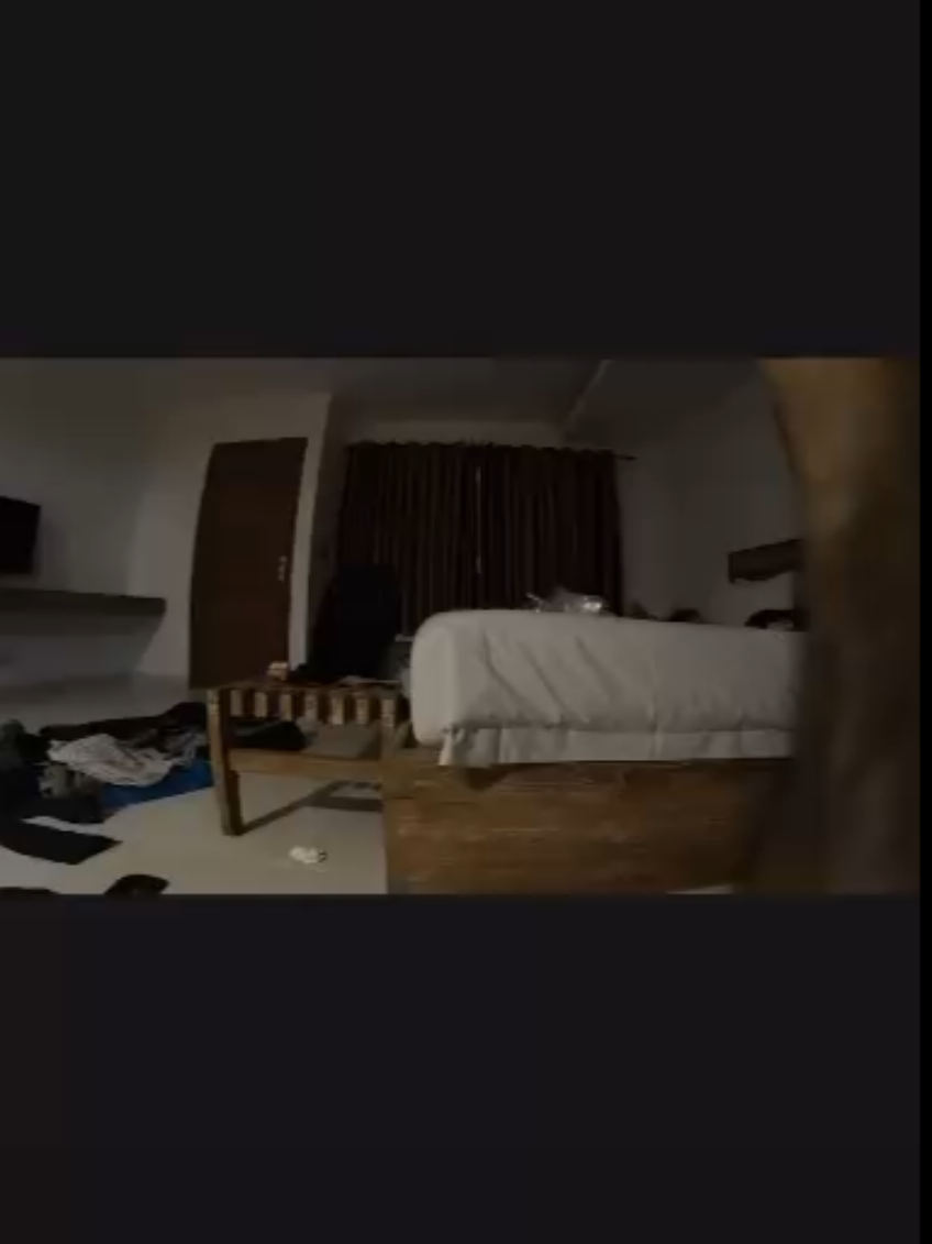 Bali, indonesia In the video you can see a hotel employee entering my room using the hotel's spare key. This happened just an hour after I had checked in. This is the second time this has happened to me in Bali. The first time I didn't have a camera to take pictures of the room, so I lost about €300-350. The hotel was very responsive and took immediate action. The employee was fired and the hotel offered me 3 free nights. But this is another reminder to people, don't leave valuables in your hotel room, even if you're just going out to eat at the hotel restaurant! And for those wondering why I left money in such a prominent place: no one should have any reason to go into my room. That's why I always leave money in front of the camera so that the person taking the money is recorded on camera. Plus, I hope it deters the thief from going through my bags any further. #bali #indonesia #thief 