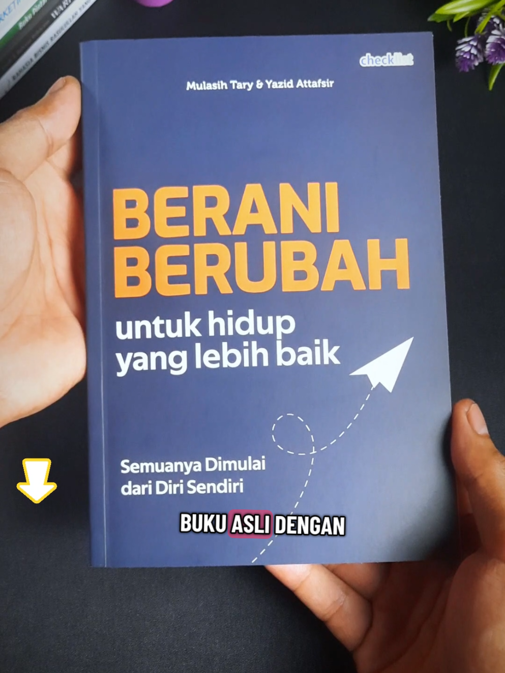 Buku Berani Berubah untuk Hidup Lebih Baik berisi panduan dan motivasi agar pembaca berani mengambil langkah baru, meninggalkan kebiasaan lama, dan membangun pola pikir positif untuk mencapai kehidupan yang lebih bermakna.  #Motivasi #PerubahanDiri #SelfImprovement #PengembanganDiri