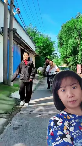 #duet with @Emma #new  hahaahah🤣 #duet #funnyvideo 