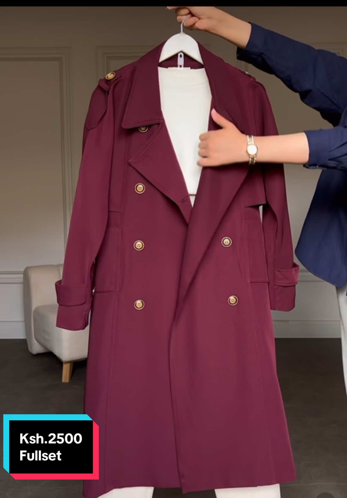 Not every drip screams — some just walk in silence & steal the show 😮‍💨🖤 #fashiontiktok #OOTD #trenchcoatstyle #modestfashion #streetwearvibes @TikTok @TikTok LIVE 