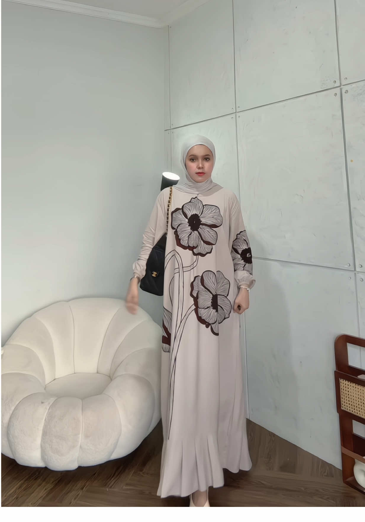 Yg kehabisan Motif Adira nnti mlm jgn lupa gabung Live jam 20.30 tepat kk 😘🔥