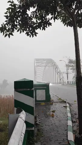 🌧️ #jumbatanmalo #bojonegoro24jam #bojonegoro_jawatimur #bojoneuwong 