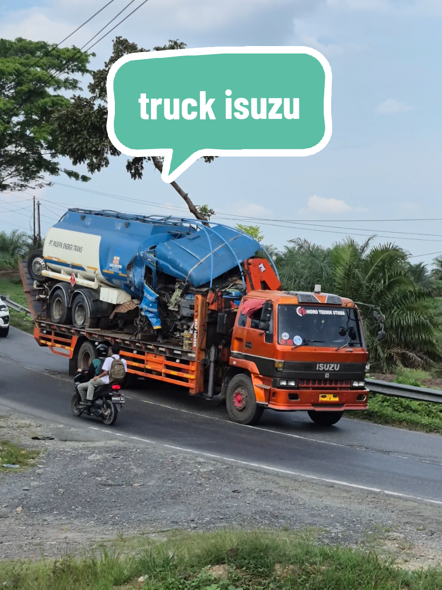 @rusni.rusni.123 kenapa ini truck nya  #tiktok #tiktokviral #rantauprapat #parangbengkok #fypシ 