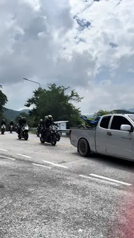 #onthisday #calcompဝန်ထမ်းလေးများ #မလှလဲကြည့်ကွာ😞🤟🧡 #fypシ゚ #fypシ゚viral #fypシ゚viral🖤tiktok #fypပေါ်ရောက်စမ်း #fyppppppppppppppppppppppp 