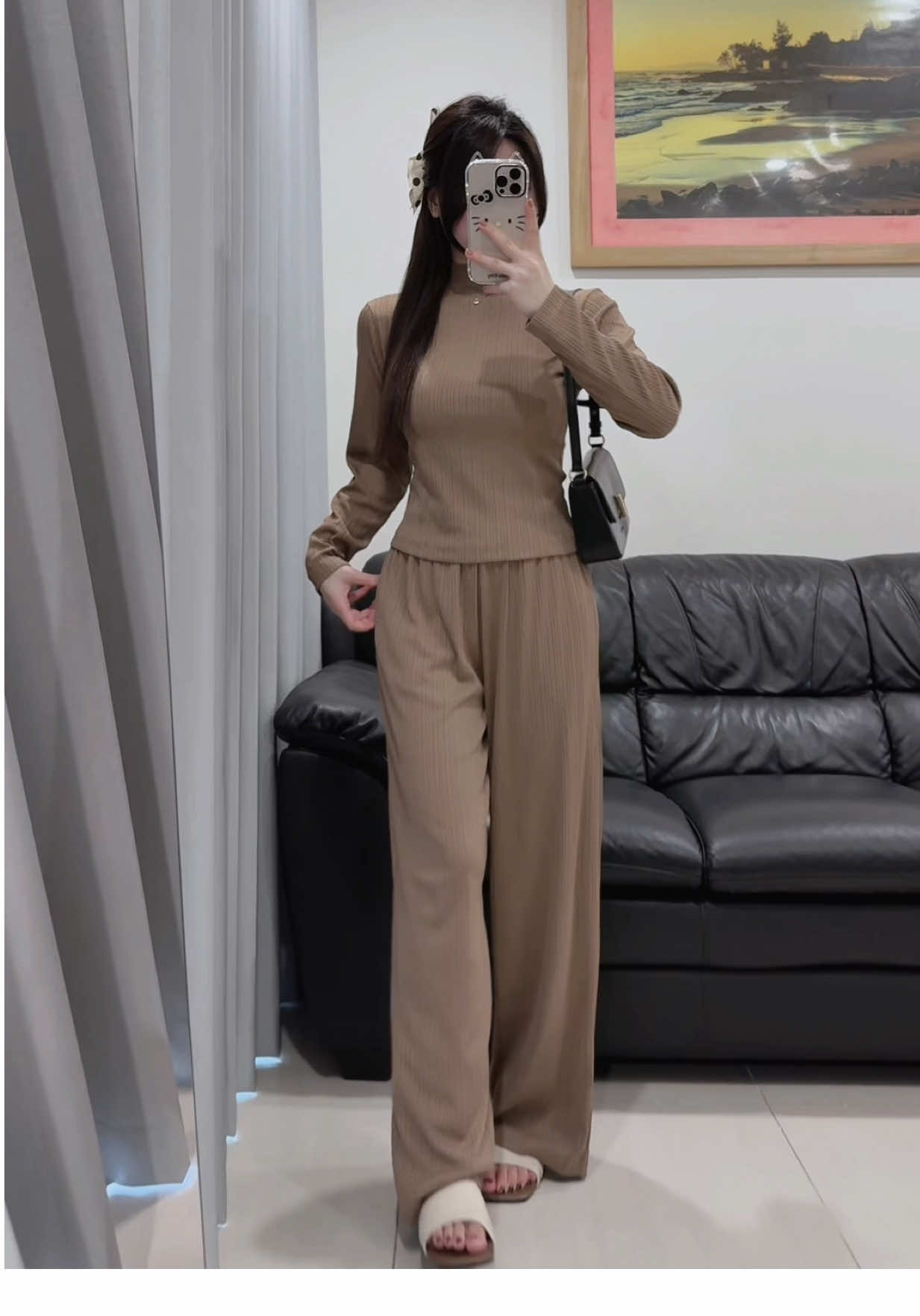 Mùi vải thơm nứcccc 🥴✨ #h2oclothing #laroma #boquanaonu #setdothudong #setbonu 