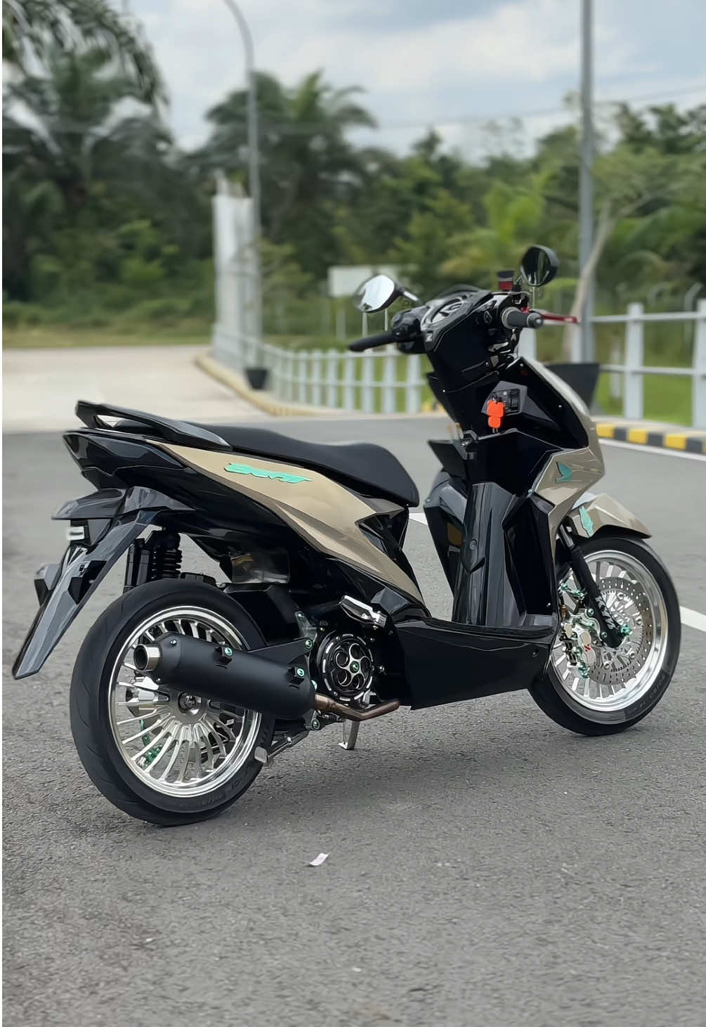 Hehehe ependi 🗿#platbm_official🏁 #stylekt #lewatberanda #semuaorang #fyp 