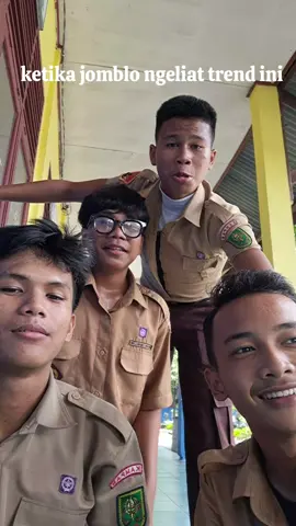 Kalau genk jomblo mah gini