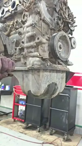 Como Consegue. 🎶😌 . #mechanic #car #mechanicproblems #mechanicfail #automotive 