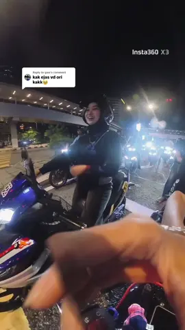 Replying to @ipan “ berasap bodo belakang 🤣”     ni video ori dia tapi kesian kat belakang tu je da mcm nak gerak cepat 😭#fypシ゚ #xybca #viral #fyp @M 