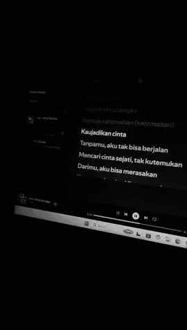 🎧🫀 #foryoupage #liriklagu #kamuyangkutunggu #lyrics #spotify 