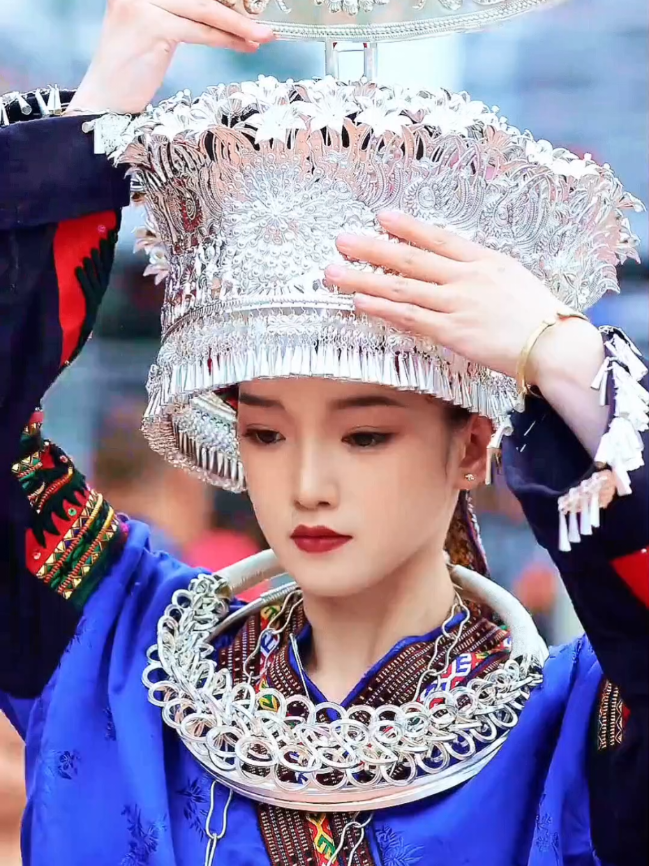 PAKEAN TRADISIONAL #pakaiantradision #china #fyp #viral 