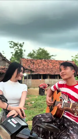 Cintaiku aku karna Allah🫶 @RaraAngelista_real  #dangdut #cintaiakukarenaallah #dangdutkoplo 