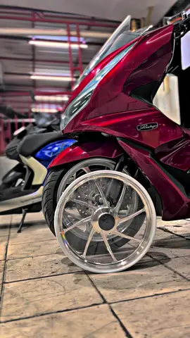 Manis bgt dah🐋🍒 #pcx160 #pcx160ล้อ17แต่งสวย #delkavic #pyf #pyfツ 