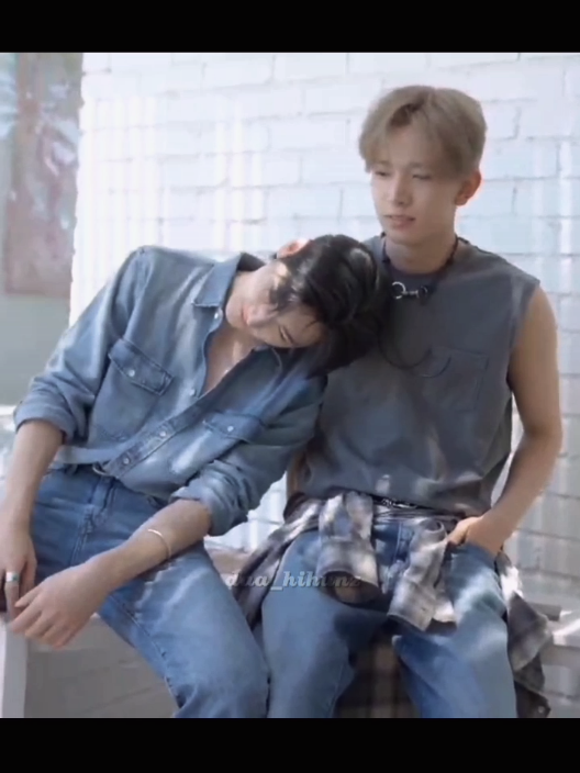 #fypシ゚  kukira Poto nyender itu disuruh sama kameramennya ternyata akal akalan Acil aja😄 #heehoon #heeseung #sunghoon #dicon 