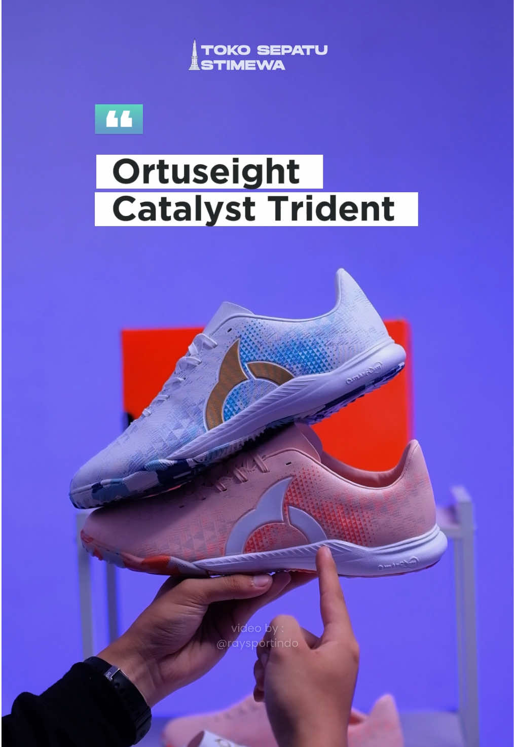 Ortuseight Catalyst Trident! Sepatu yang cocok buat kamu di posisi flank yang mengandalkan kecepatan!🔥🔥🔥 Tersedia dua warna, mana yang jadi inceran kamu, Bray?🤩🤩🤩 #Raysportindo #TokoSepatuIstimewa  #OrtuseightCatalystTrident 
