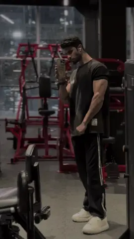 أنتَ نهَاية قَصتيْ🥺❤️ #tiktok #foryou  #كاب_كات #صور  #صعدو 