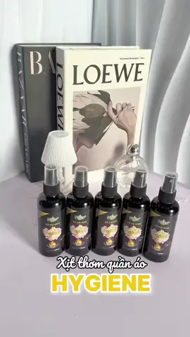 Xịt thơm quần áo , khử mùi hôi rất okela nè. Thơm dễ dịu ai xài cũng thích nè 🍃🌸🛒#hygiene #xitthomquanao #xh  @THẢO TRINH  @THẢO TRINH 