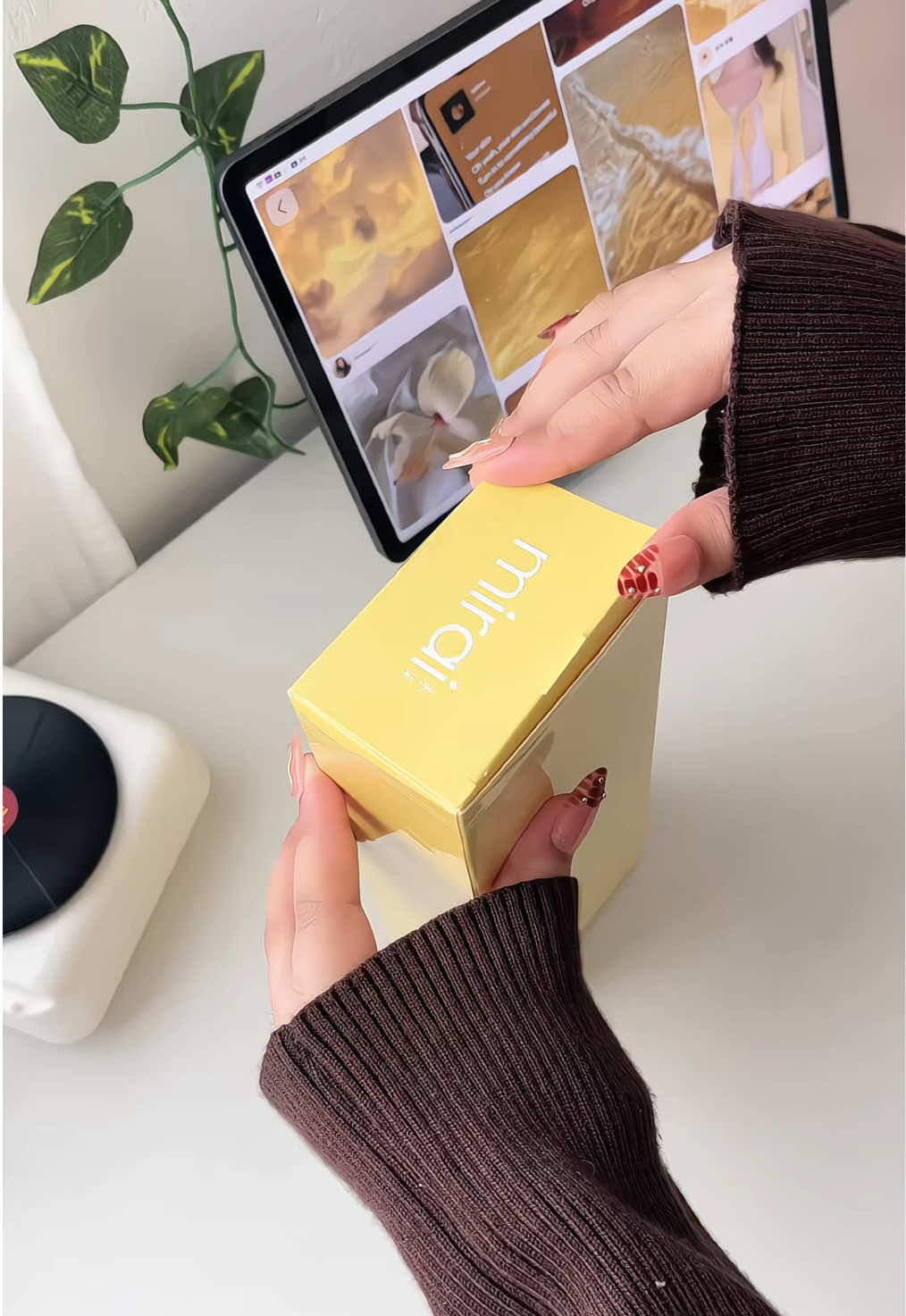 smell fresh, feel radiant ✨ meet my new shower fave — Mirai Bodywash Bright Pearl! 💗 #mirai #miraibodywash #bodywash #brightpearl 