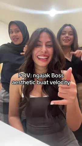 Malah ngakak bareng @Vallerie Thomas #skinted #skintedbeauty #makeuptutorial #glamgirlsonthego 