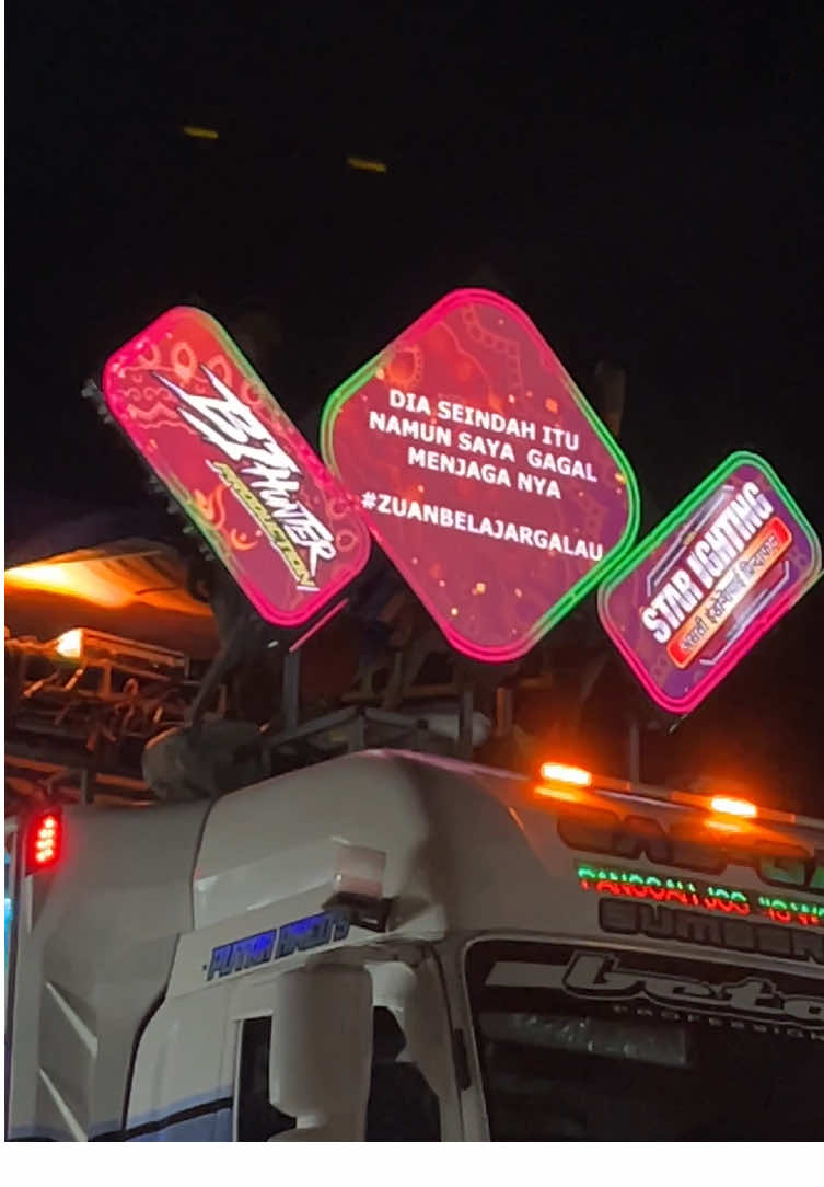 Operator tron e lagi curhat 🤣 @STAR_LIGHTING💫 @BJ HUNTER PROduction #ngalamsoundculture #bjhunterproaudio #starlightingkediri #fyp 