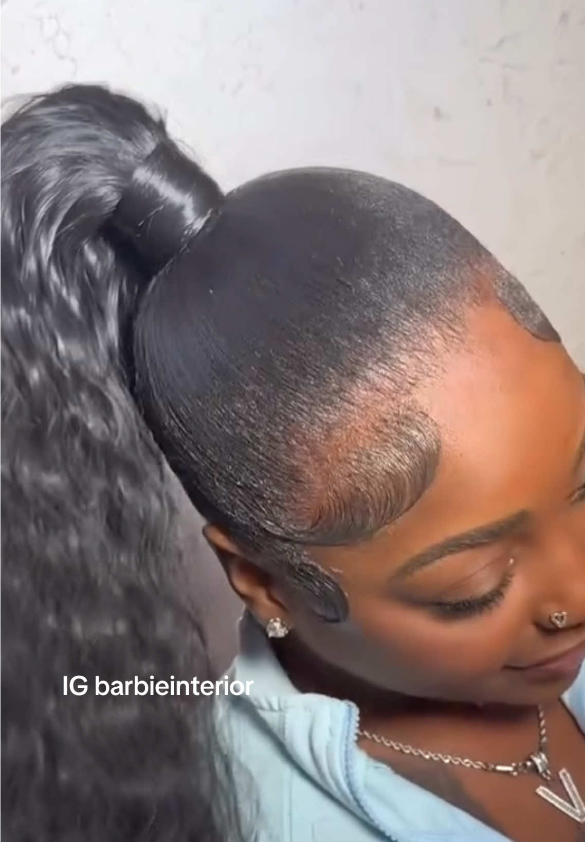 Sleek top ponytail #sleekyponytail #ponytailtutorial #ponytailhairstyle #fyp #hairtutorial 