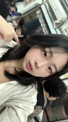 머리잘랐지롱