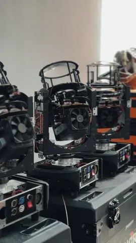 Pasca gampingan gank#karnavalgampingan #karnavalsoundsystem #pradiptalighting #k5maximalaudio #gampingangank @Pradipta Lighting @K5 Maximal Audio 